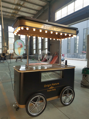 Таиланд Slush Coffee Ice Cream Cart Пляж продает мороженое